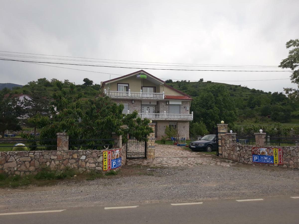 Vila Verd Korce Exterior foto